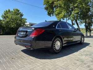 Mercedes-Benz S Maybach